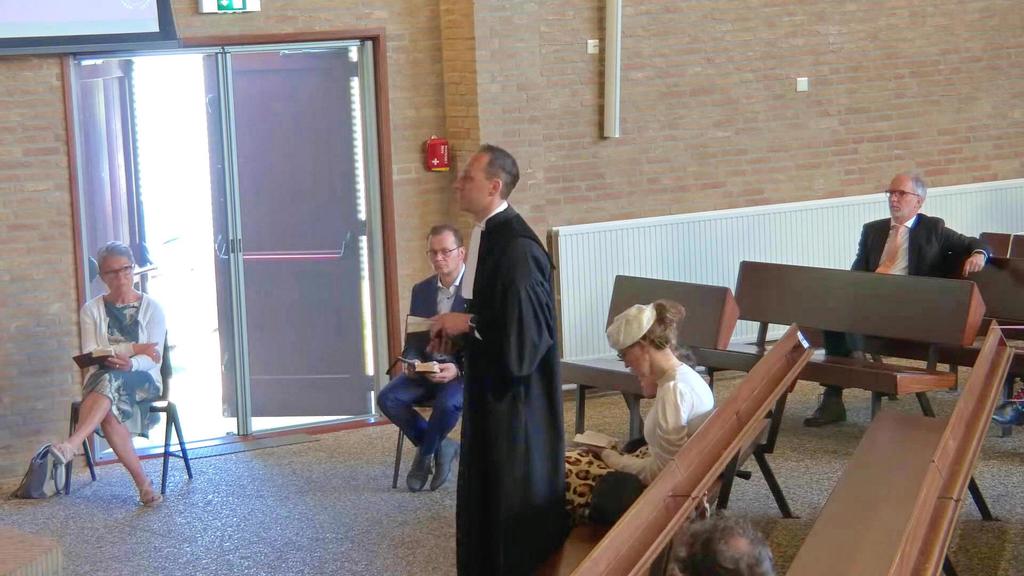 Ds. Pieter Teeuw bevestigd als predikant Hervormde Gemeente Sliedrecht24