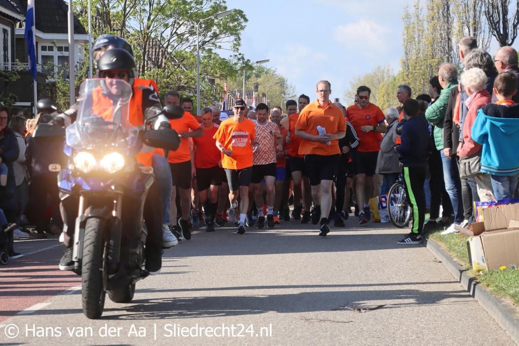 Deelnemers aan Koningsloop 2026 kunnen kiezen voor hardlopen of wandelen