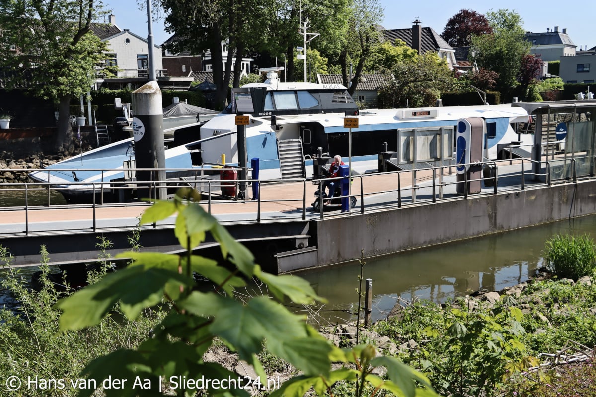 PRO Sliedrecht wil verkennen of Riveer vervoer over water kan aanbieden