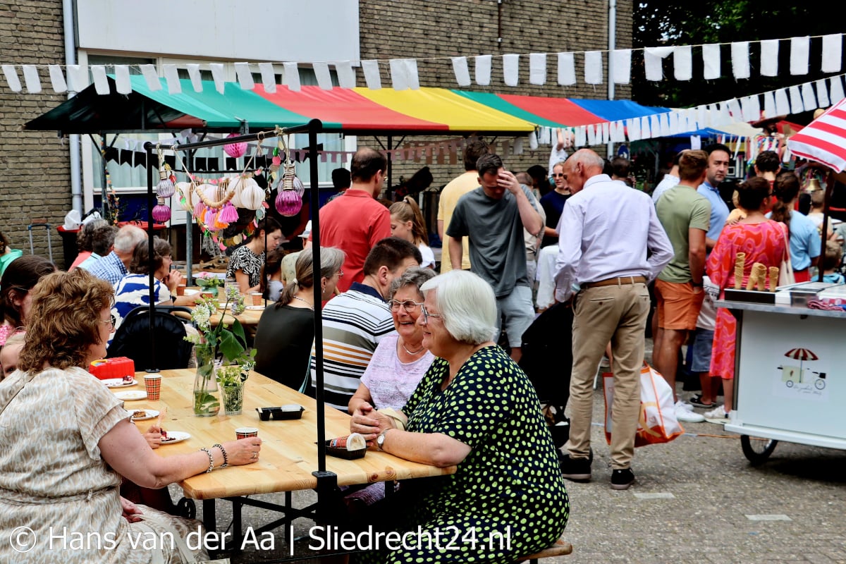 Beth-El-braderie met gevarieerd aanbod kramen, foodplein en activiteiten