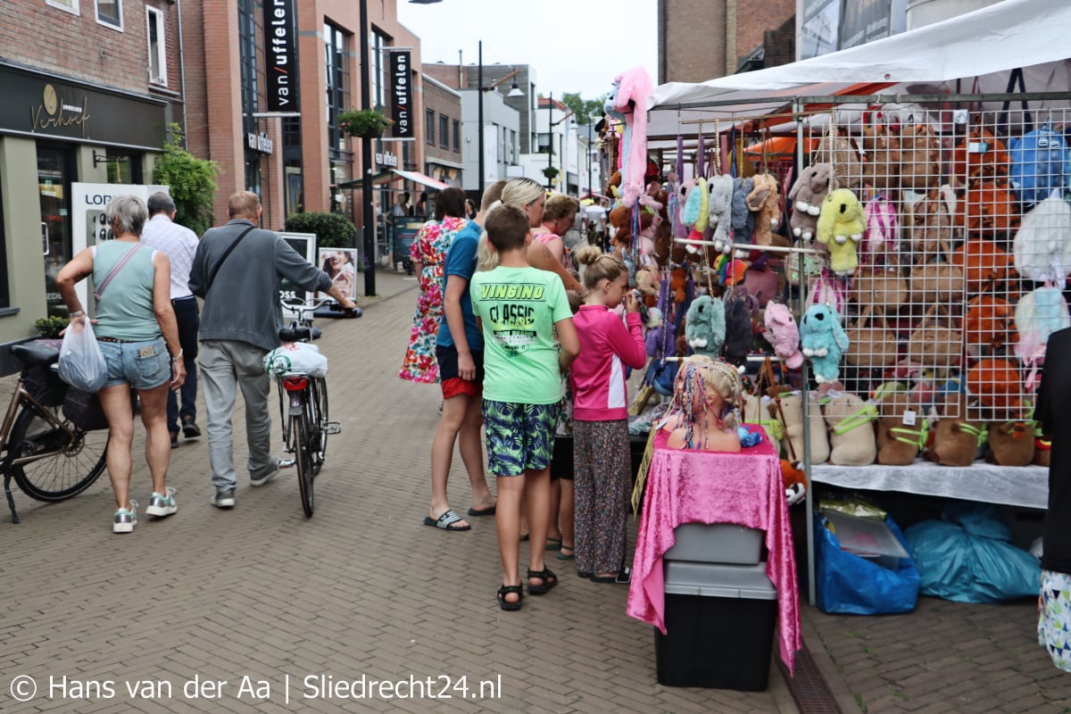 INGEZONDEN BRIEF: ‘Waar blijft de regie op de Kerkbuurt?’