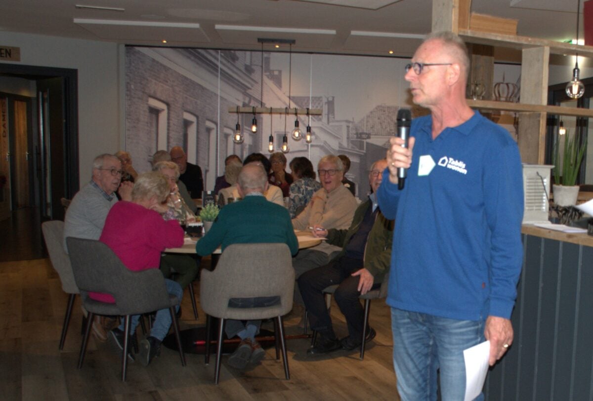 Tablis Wonen viert gouden huurjubileum met bewoners