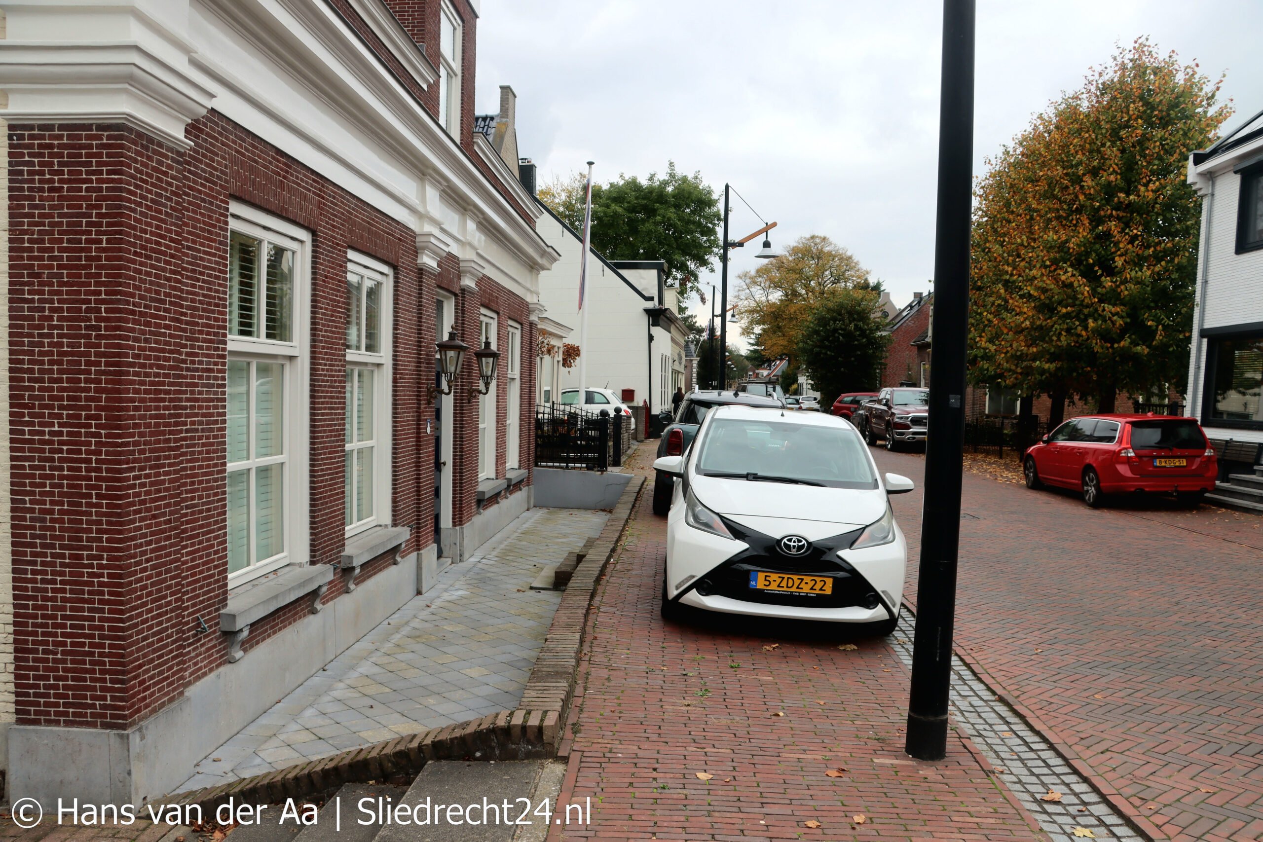 Burgemeester sluit pand na vondst gevaarlijke stoffen