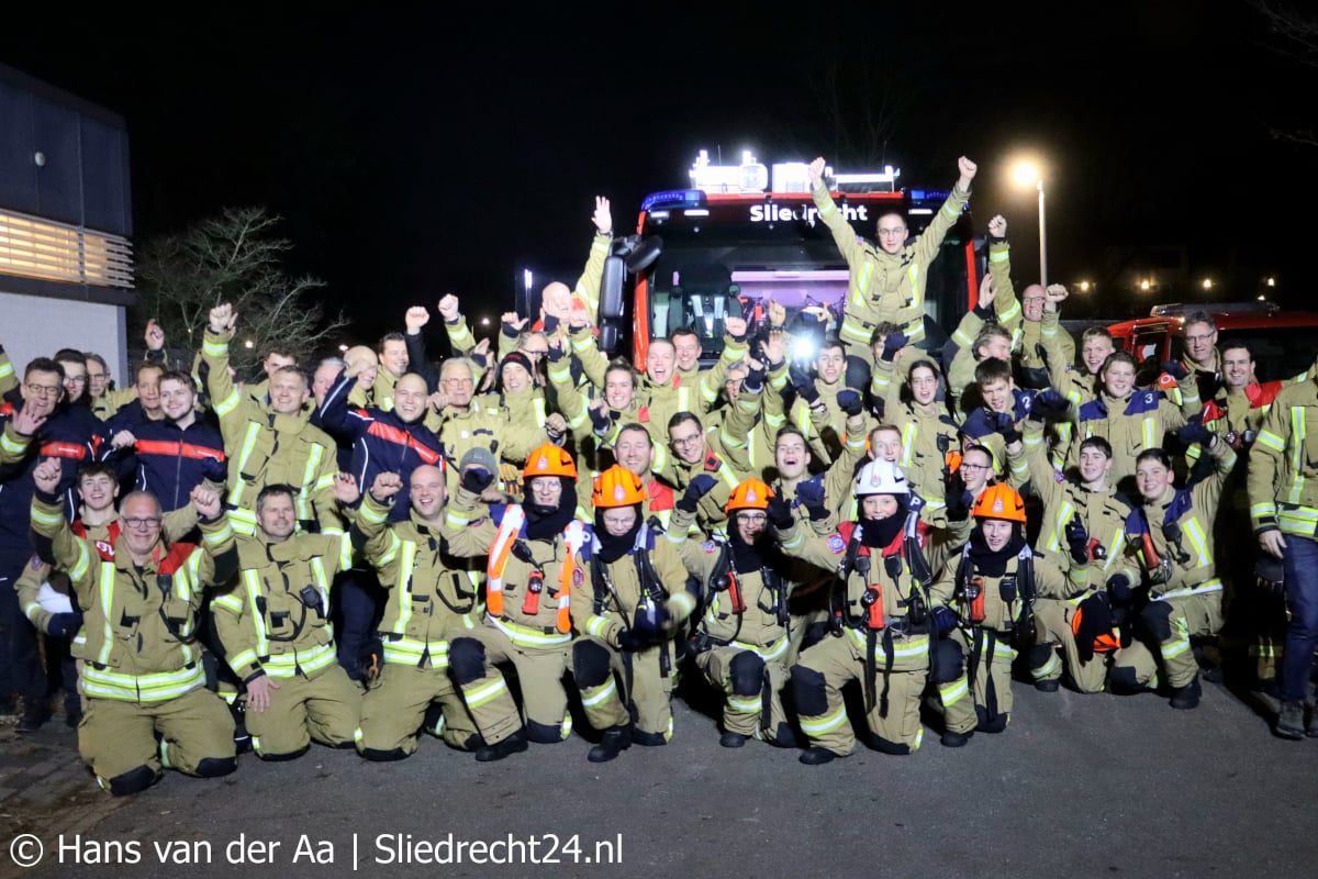 Mijlpalen komen samen op oefenavond; afscheid van brandweerlieden
