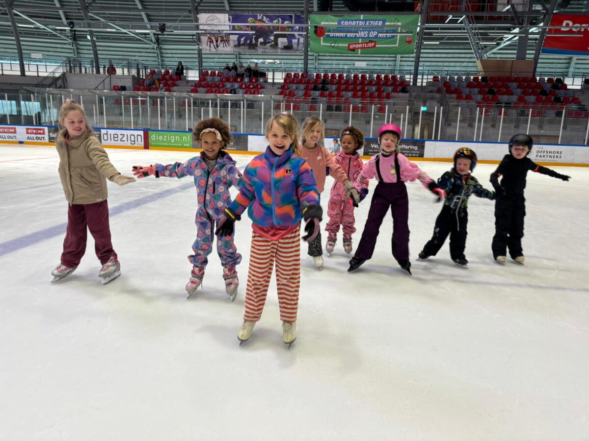 Kunstrijvereniging De Drechtsteden komt met snelcursus leren schaatsen