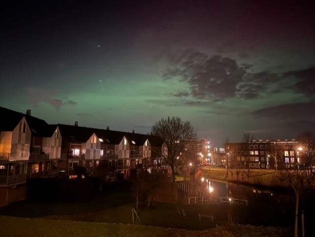 Natuurverschijnsel noorderlicht goed waarneembaar