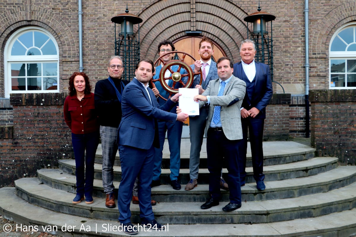 Ludieke presentatie verkiezingsprogramma lokale politieke partij Slydregt.NU