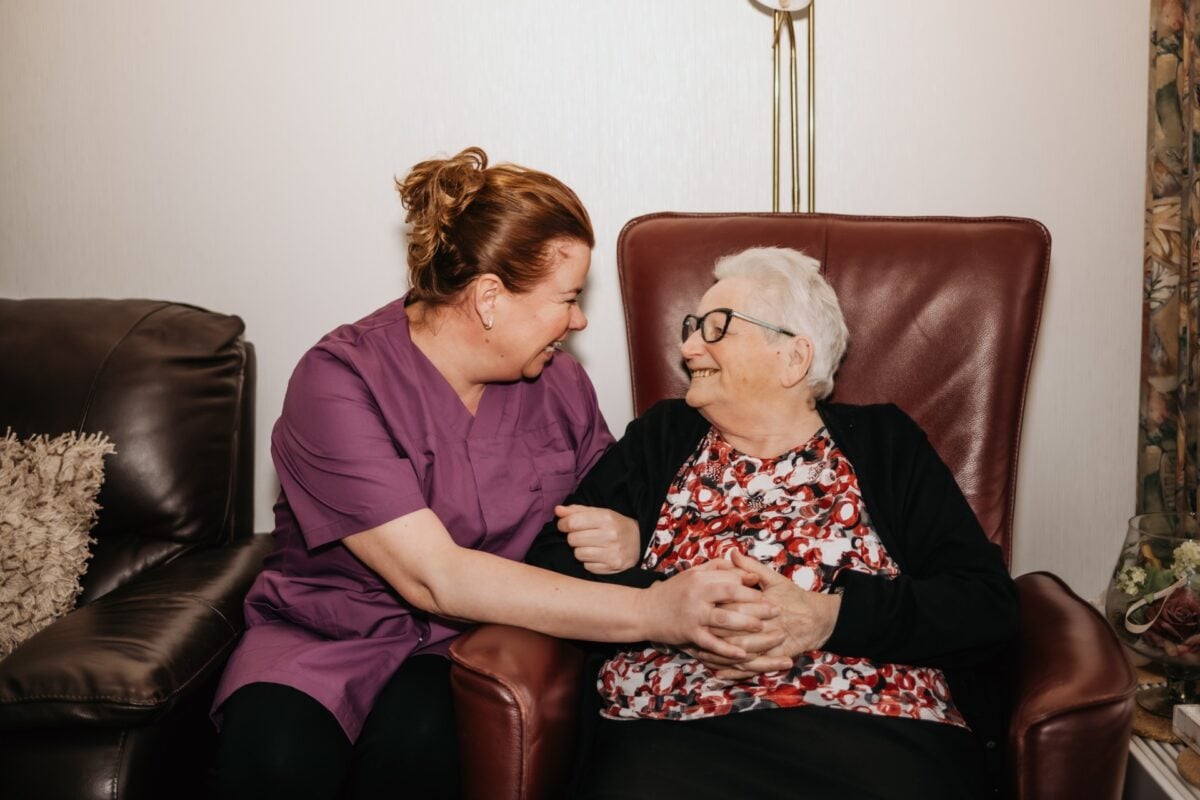 Waardeburgh viert 25 jaar thuiszorg; zorg, betrokkenheid en ontwikkeling