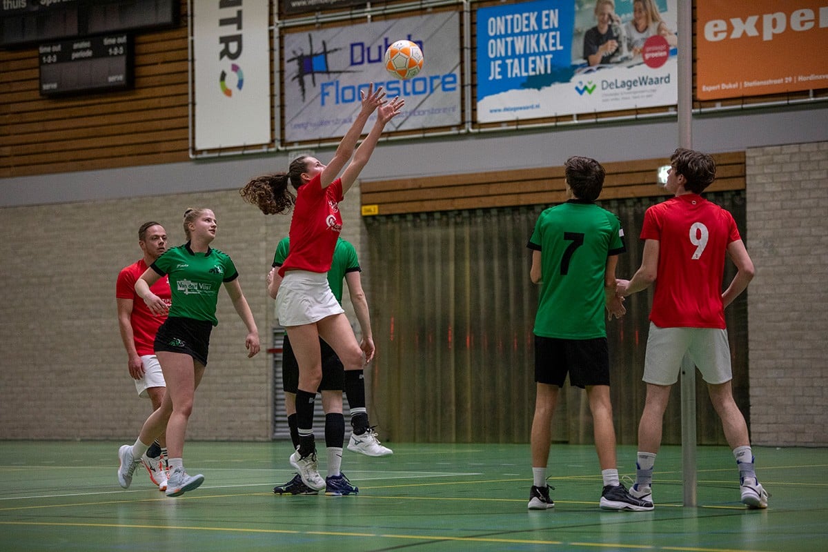 Merwede/Multiplaat wint thuis van Reeuwijk