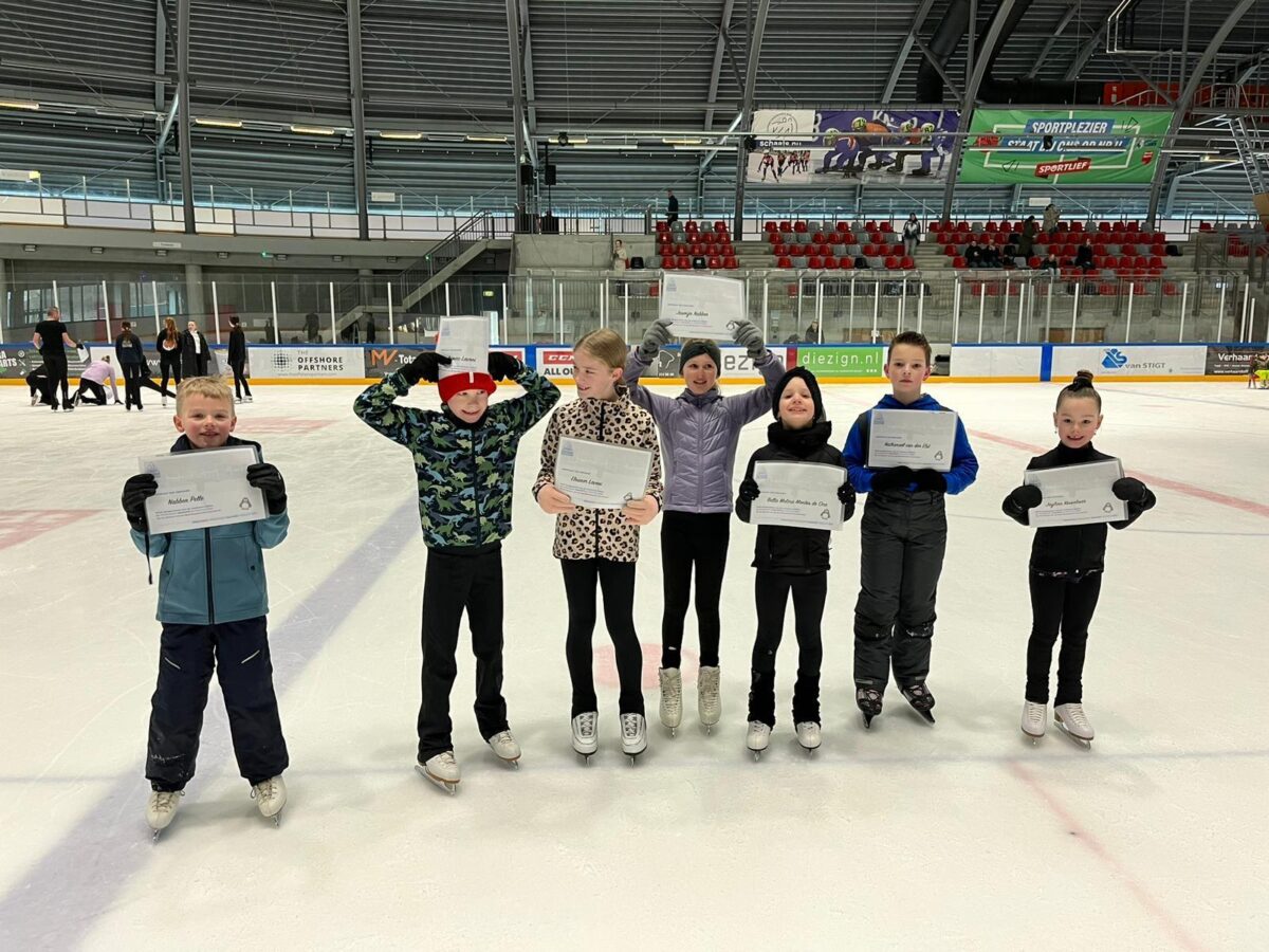 Kunstrijvereniging De Drechtsteden geeft snelcursus schaatsen