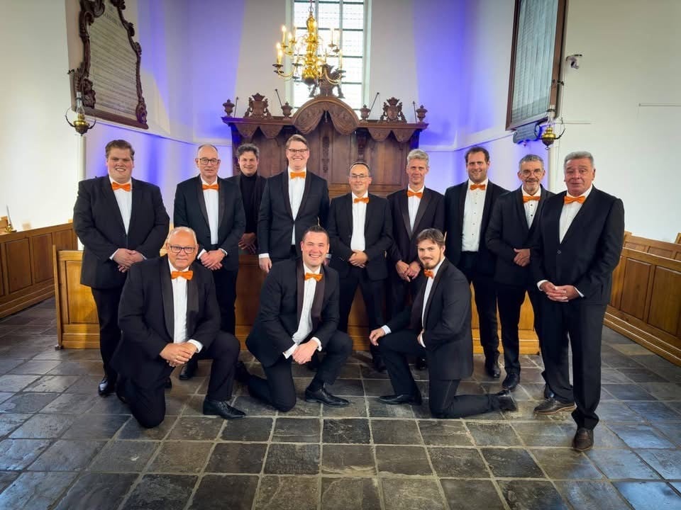 Hollands Mannen Ensemble werkt mee aan dienst in Grote Kerk