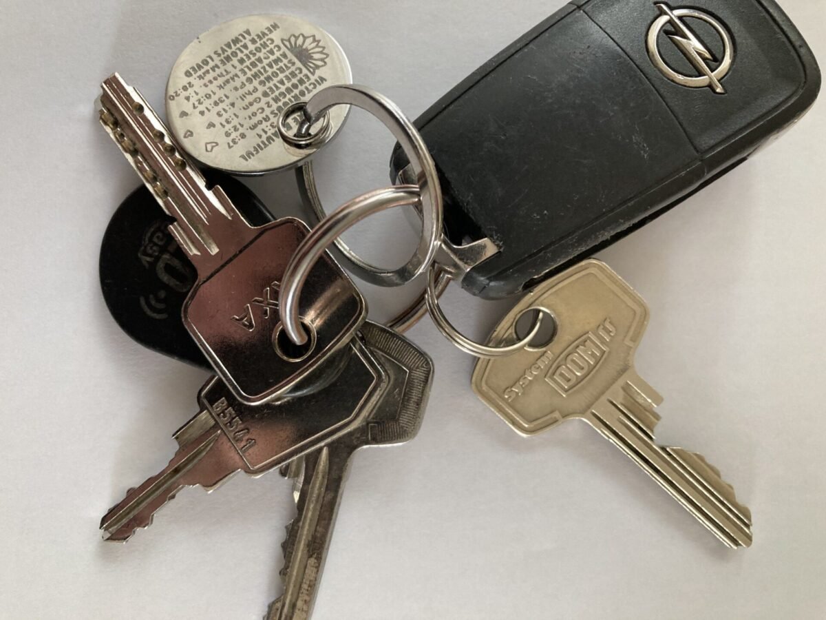 Sleutelbos op straat gevonden