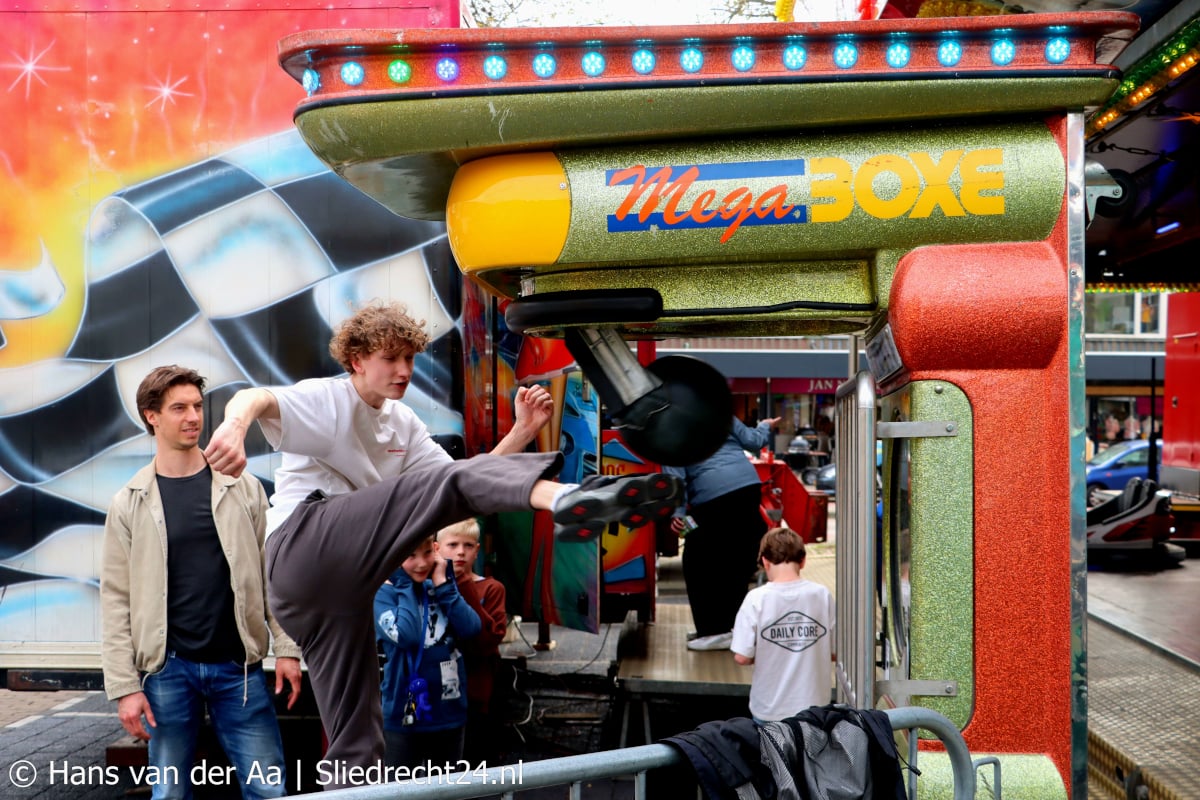 Kermis draait direct na opening op volle toeren