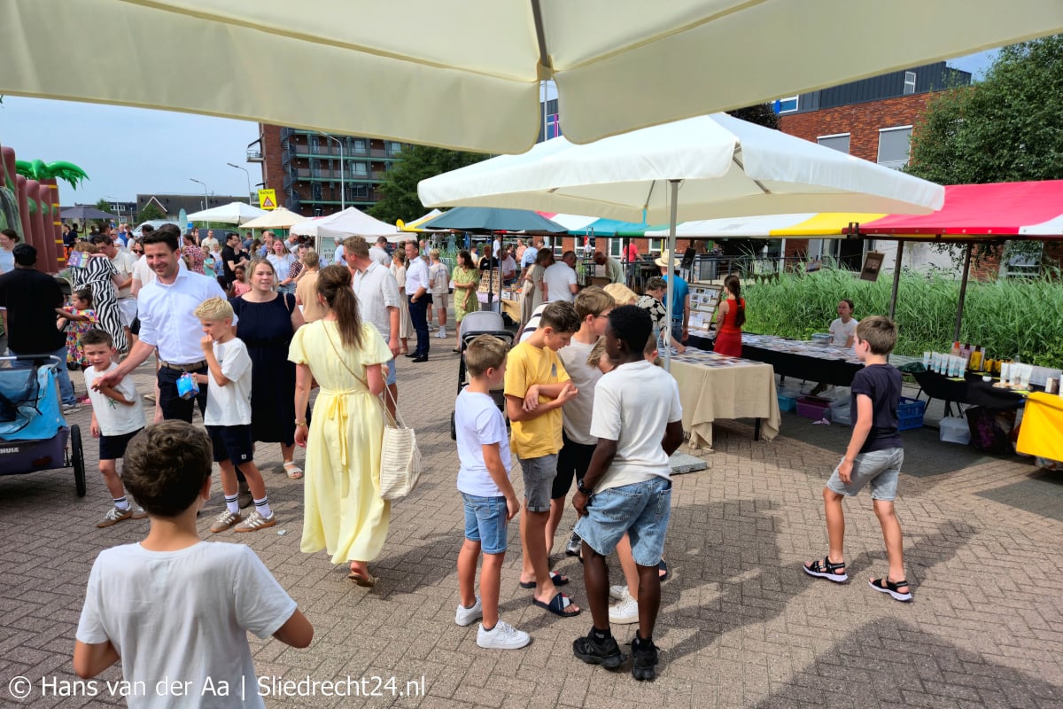 Actiemarkt Boazkerk bruisend centrum van ontmoeting