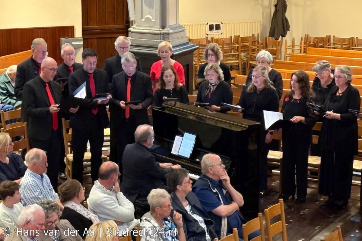 Middagconcert Concertino en Men of Hope maakt indruk