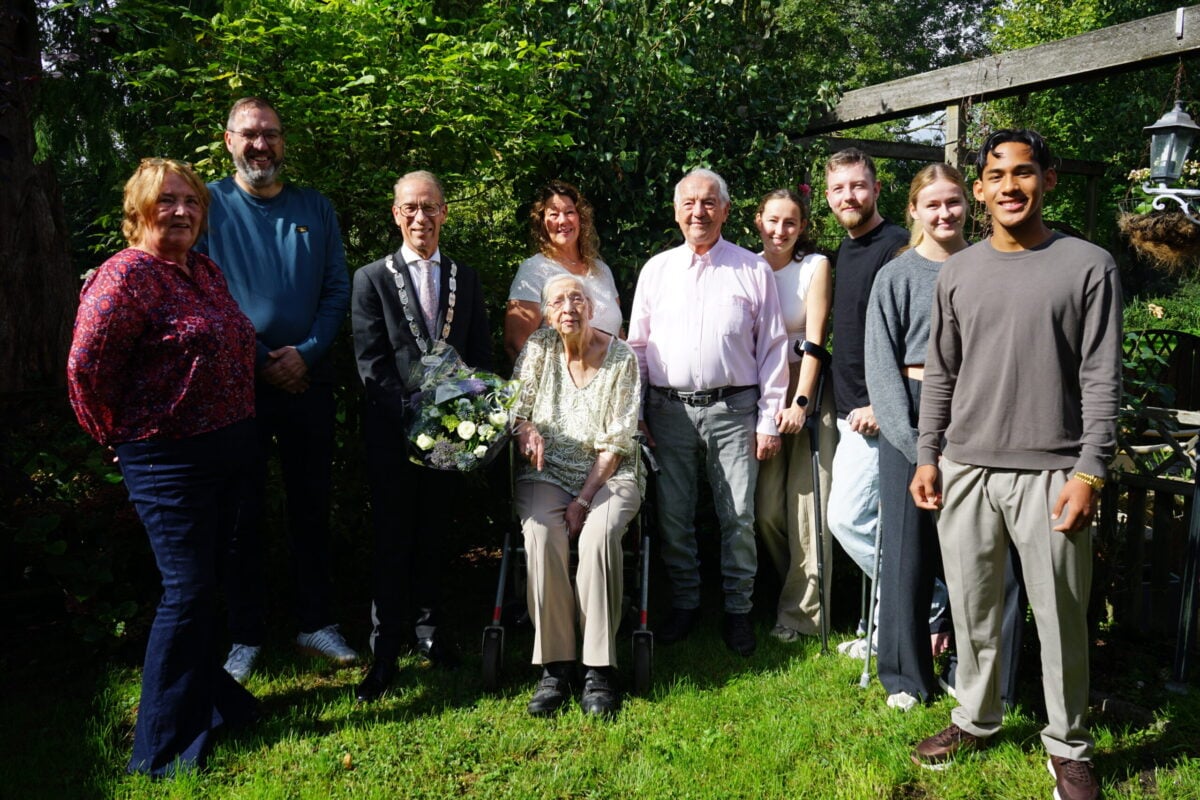 Echtpaar De Wit-Broeders 60 jaar getrouwd