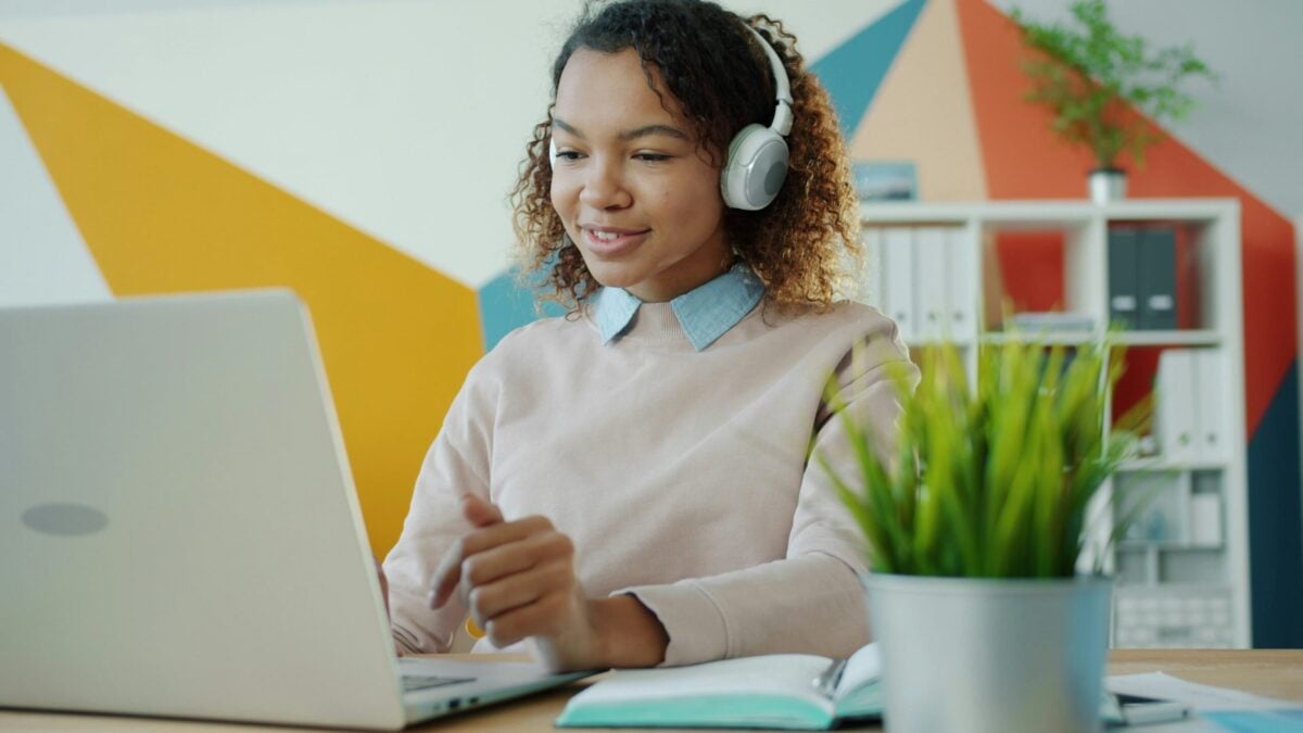 ‘Werken en leren tegelijk’; zo vind je een BBL-leerbaan met Jooble
